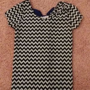 Chevron black and white Shirt